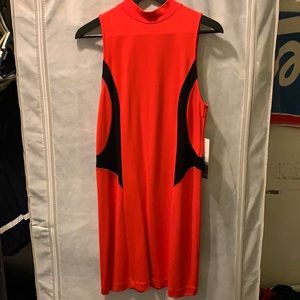 3/$20- Sexy, slimming Kensie dress